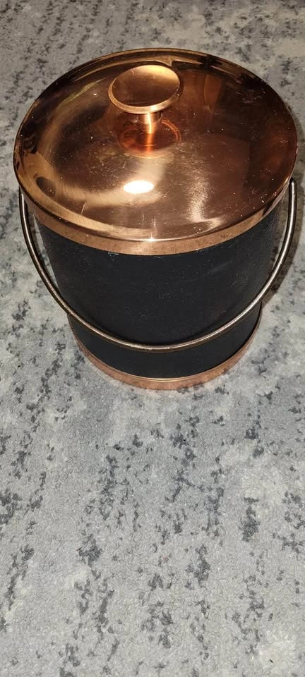 Vintage Copper and Black Ice Bucket with Tongs - photo 4
