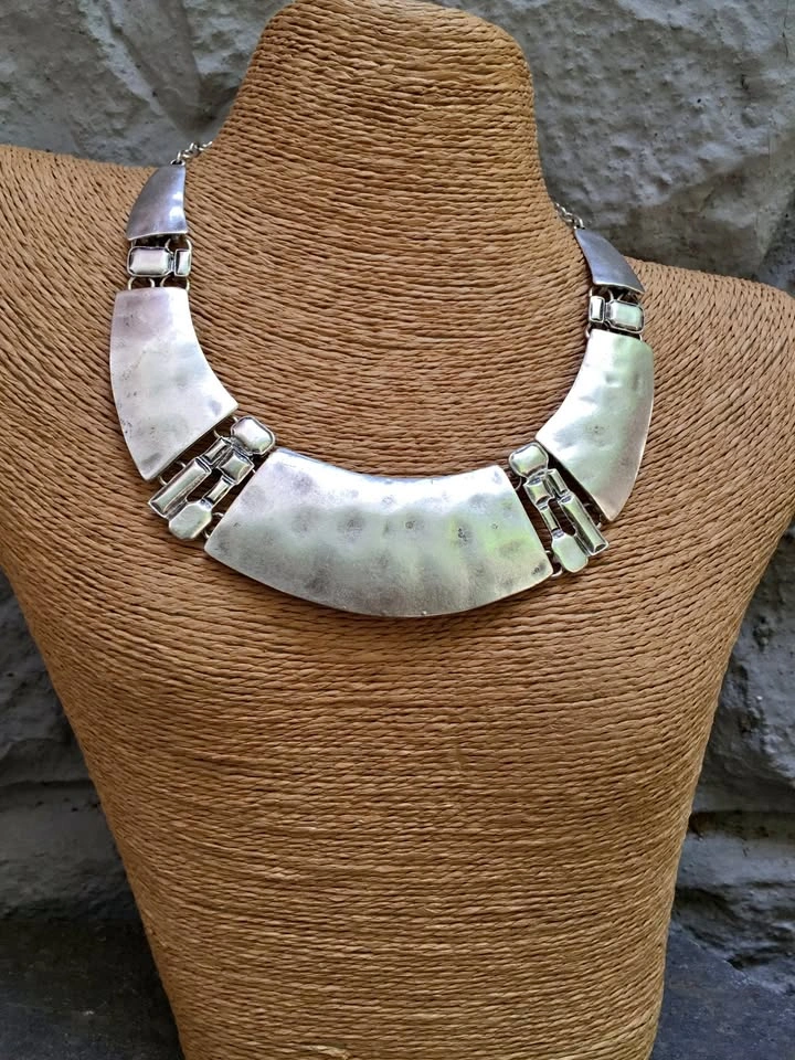 Necklace-Pewter, Silver Plated