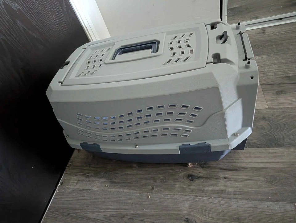 Two-Door Cat/Dog/Pet Carrier - photo 3