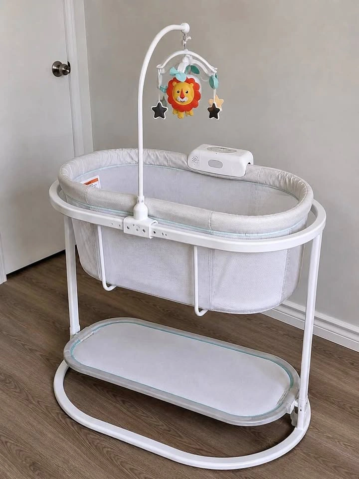 Baby Bassinet – Great Condition