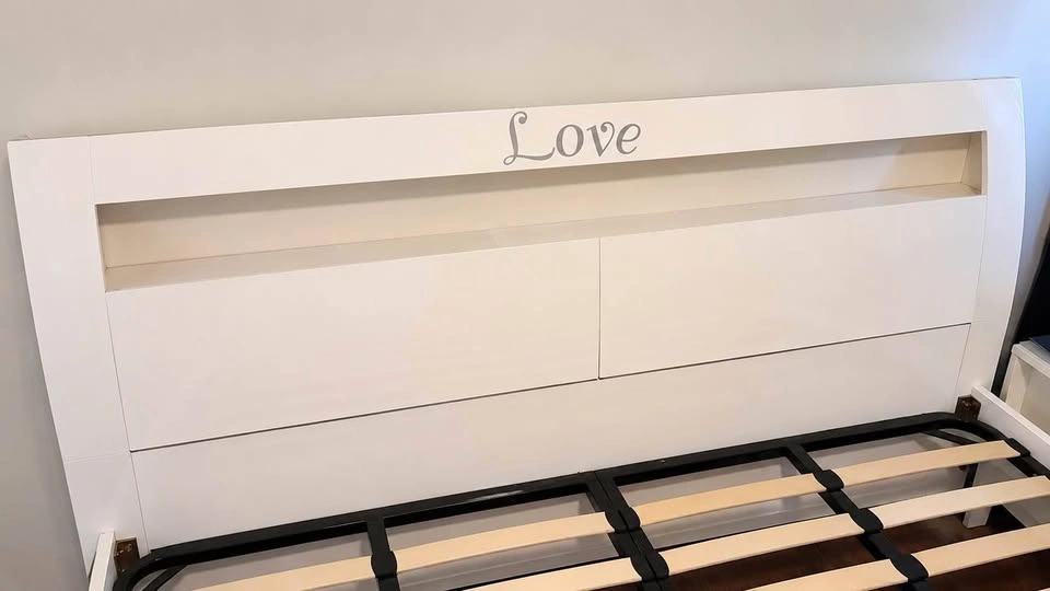 Queen Size White Bed Frame with Headboard & LED Lights - photo 2
