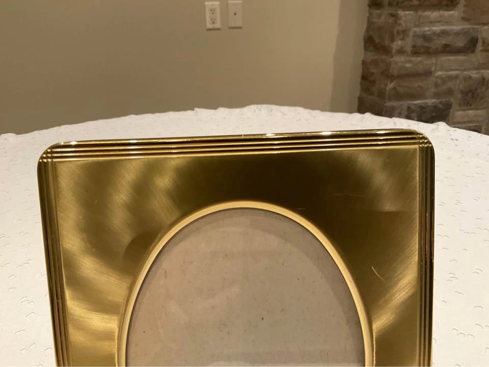 Picture Frame Vintage Brass 8” x 7” - photo 4