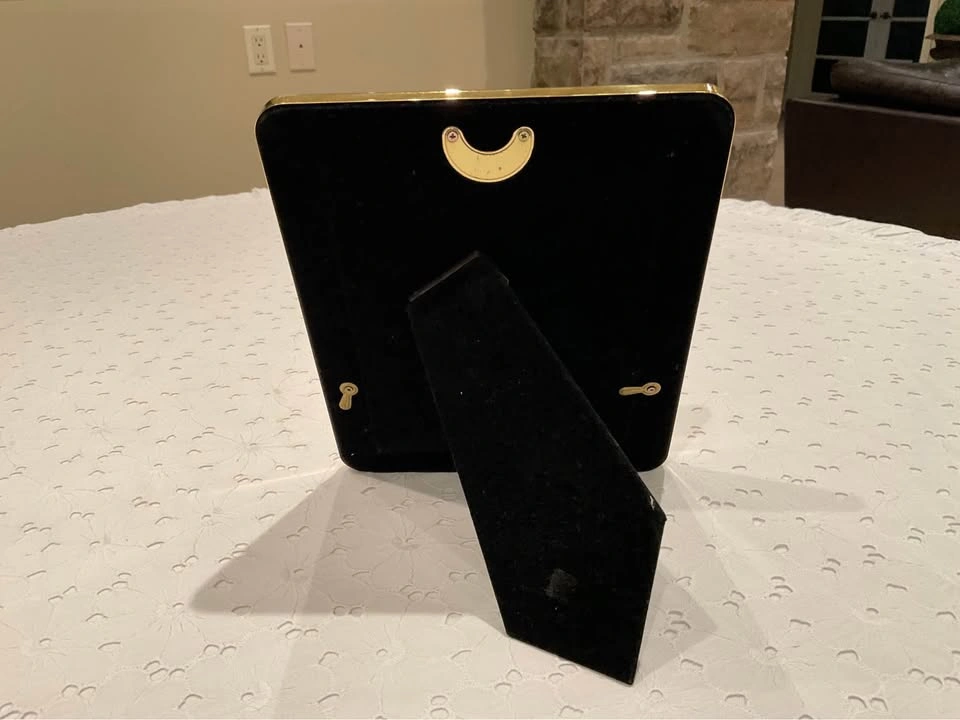 Picture Frame Vintage Brass 8” x 7” - photo 5