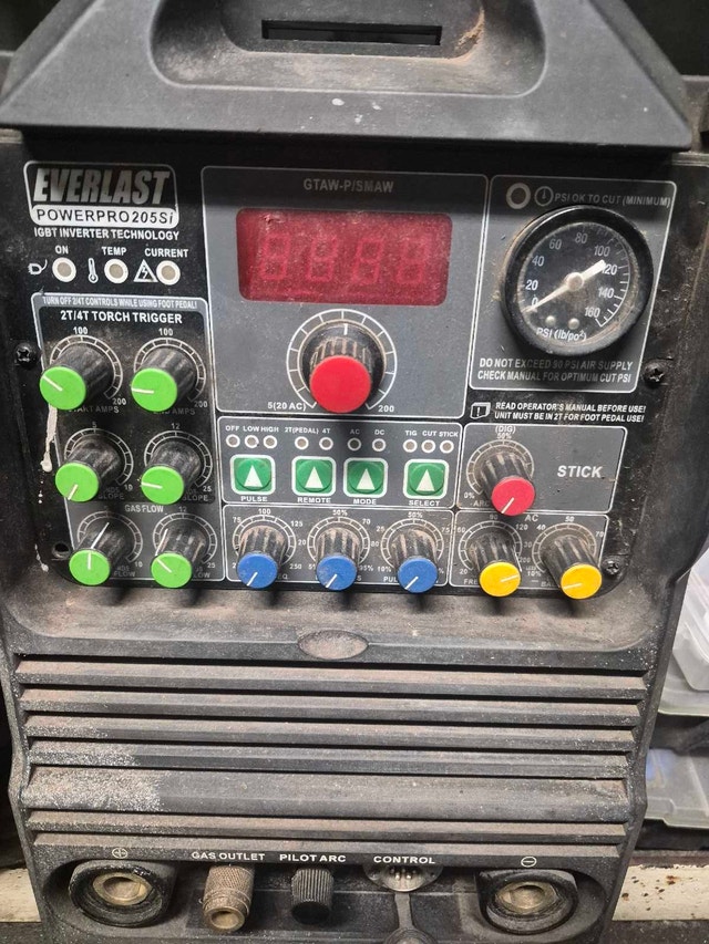 Everlast 205Si 200Amp Multi-Process Arc TIG and Plasma