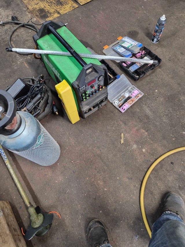 Everlast 205Si 200Amp Multi-Process Arc TIG and Plasma - photo 3