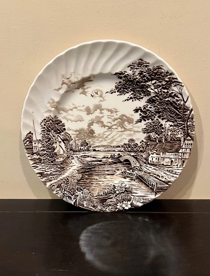 Ridgway Staffordshire England 10” Plate, Brown & White “Country