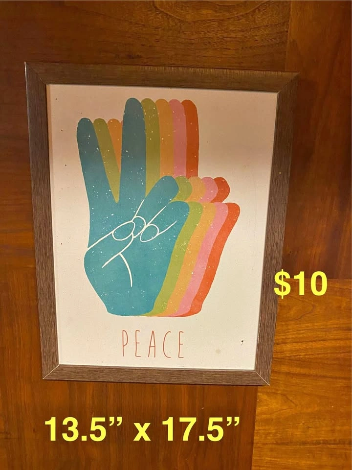 College dorm / bedroom decor
