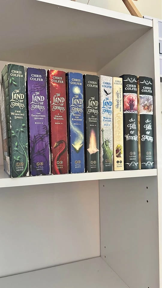 The Land of Stories full book set