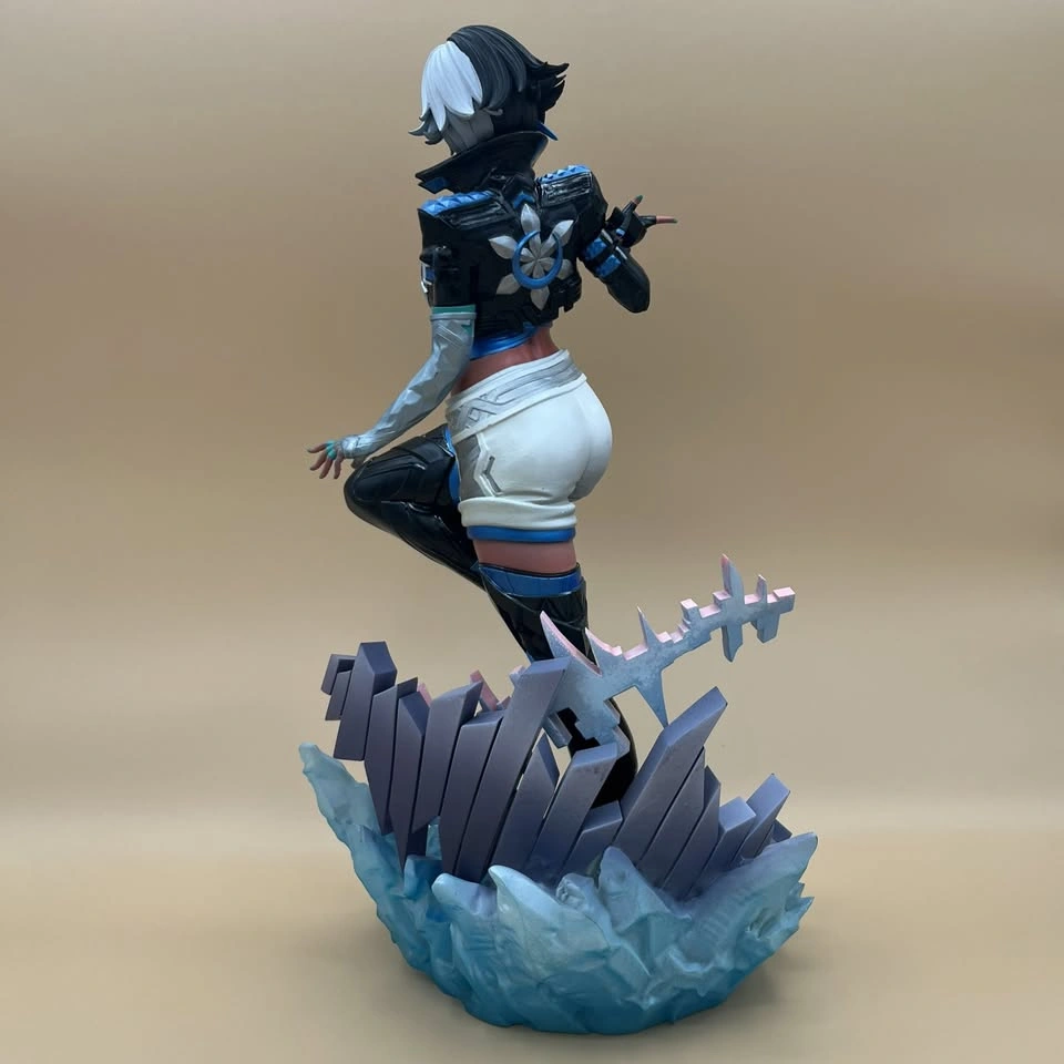 Luna Snow - Marvel Rivals Statue - photo 4