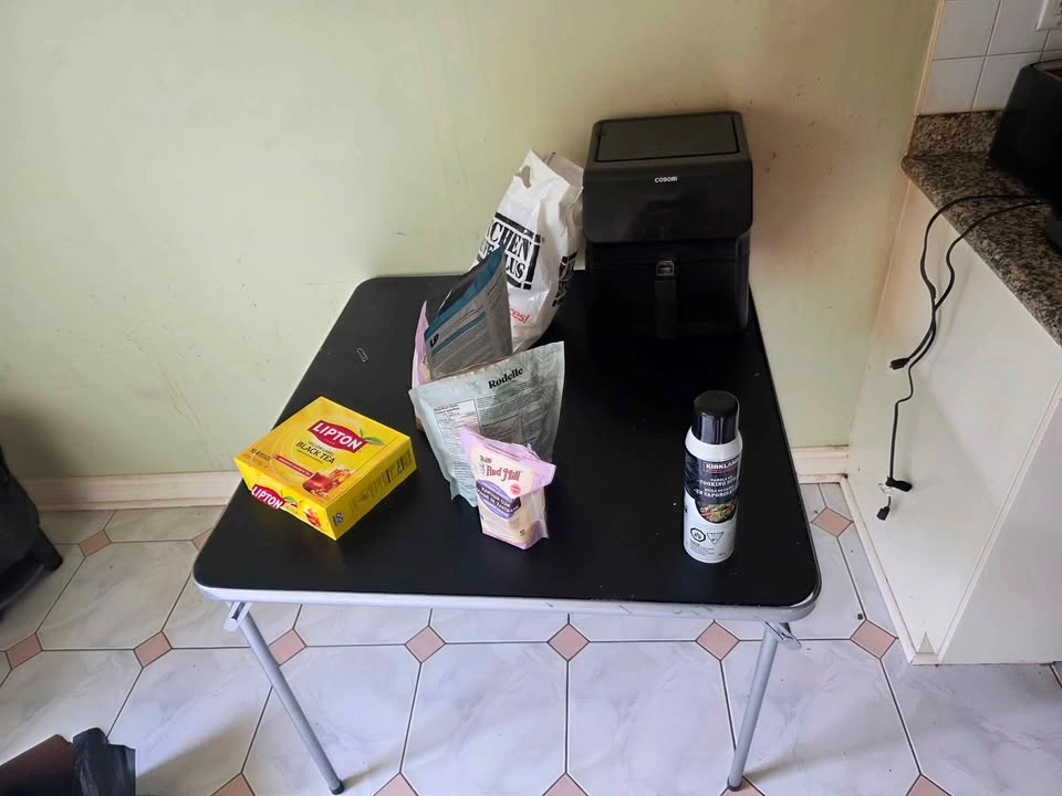 Folding table - photo 2