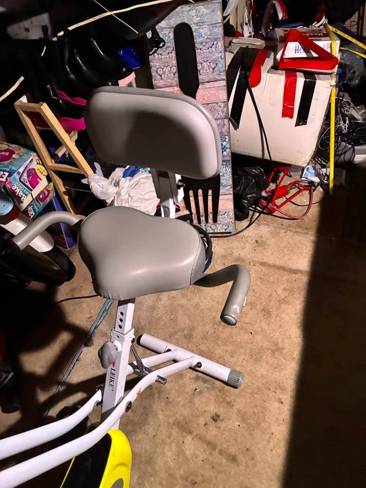 Leikefitness Exercise Bike - photo 3