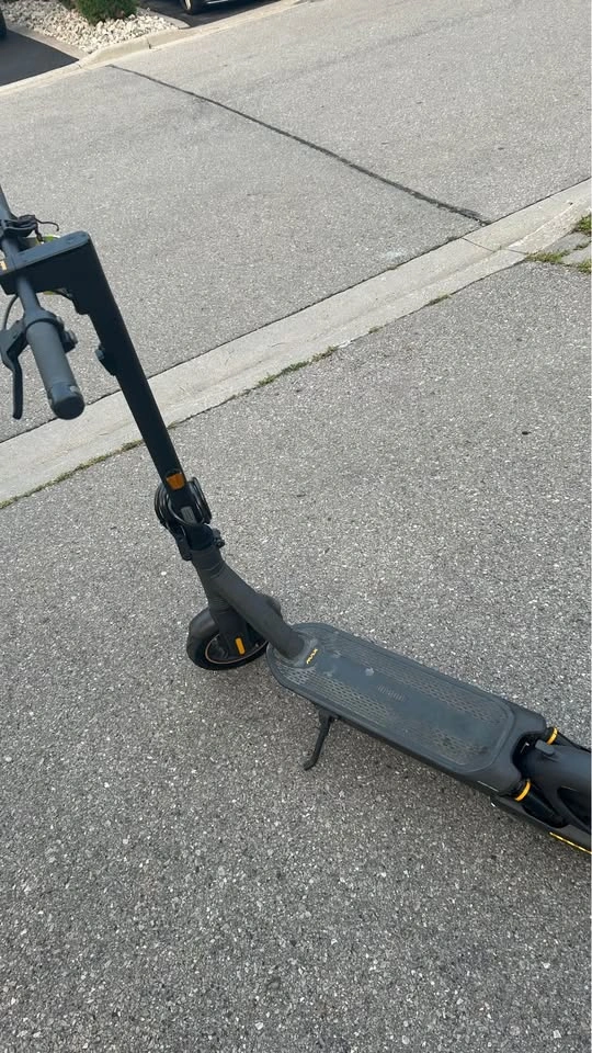 SEGWAY G2 MAX electric scooter - photo 2