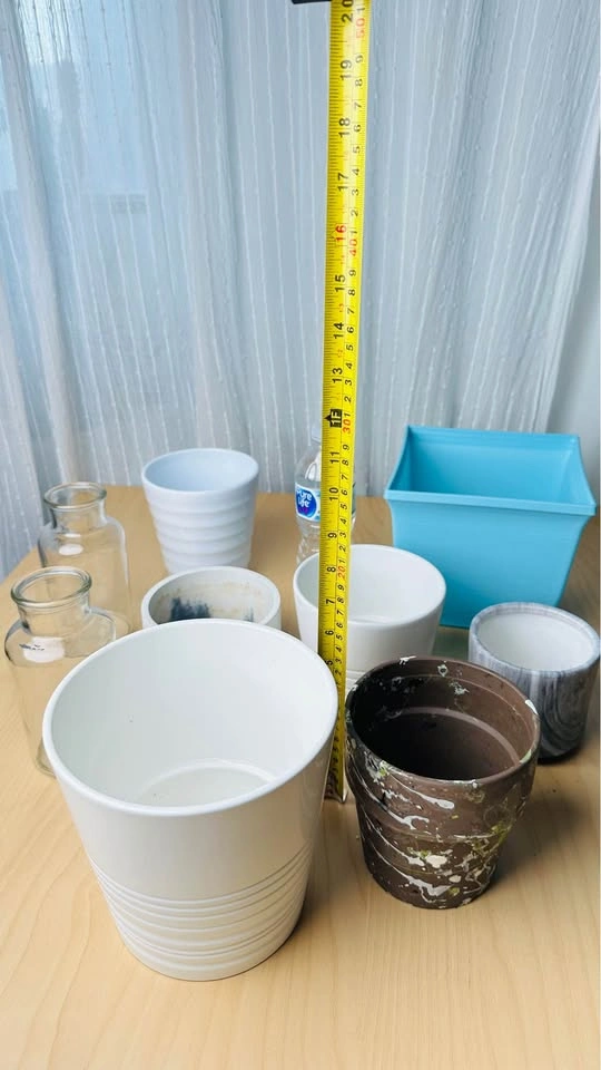 Assorted Ceramic Plant Pots and Glass Vases - photo 3