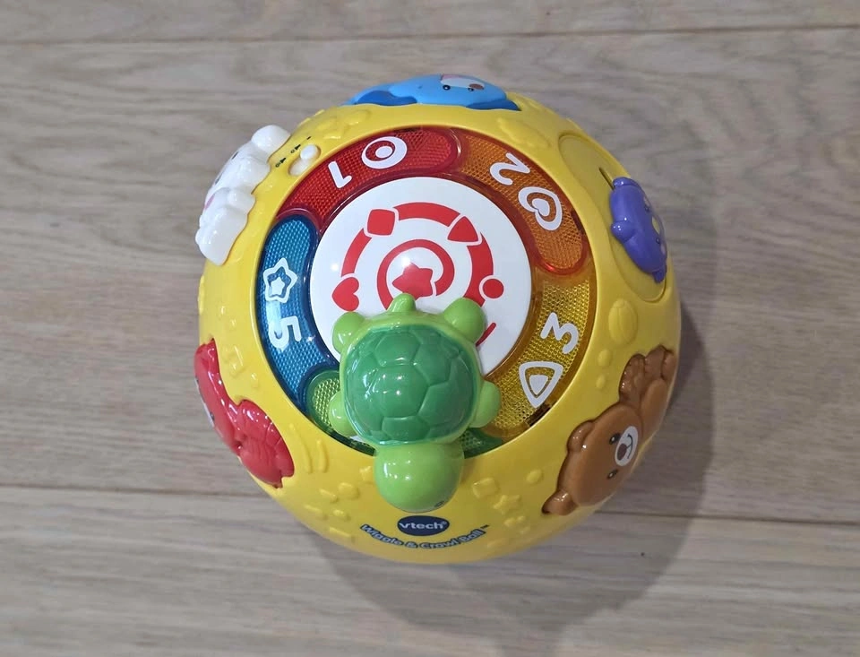 VTech Wiggle & Crawl Ball