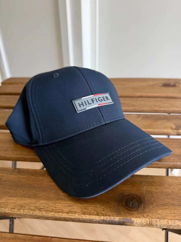 Branded Baseball Caps/hats – Tommy Hilfiger, Calvin Klein & Nike - photo 4