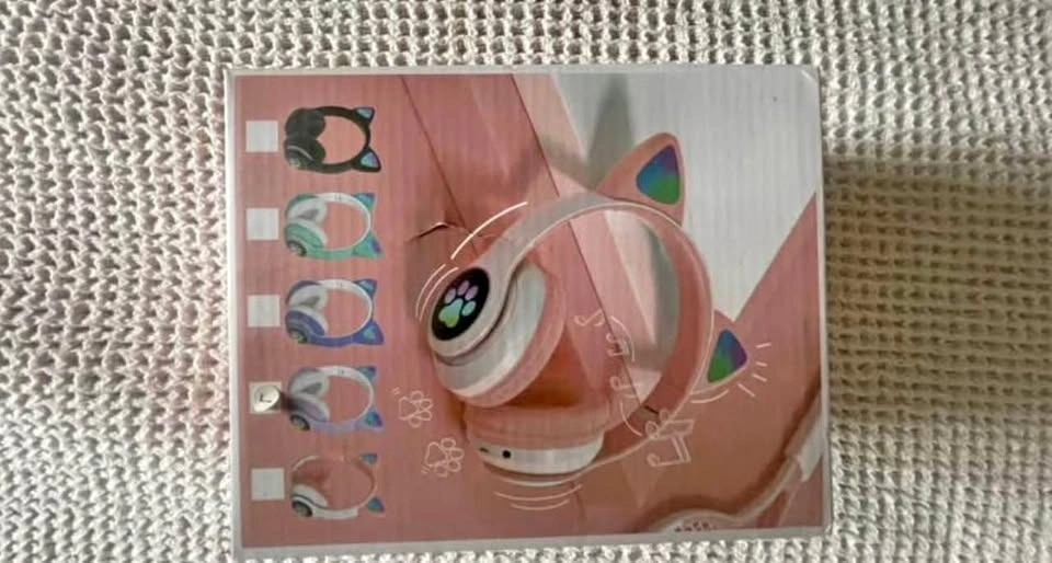Cat-Ear Bluetooth Headphones – Pink LED – Great Condition