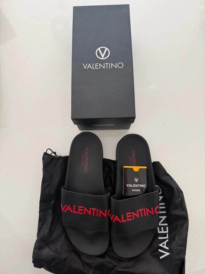 Size 10.5 - Brand New Valentino by Mario Valentino Men's Slides - photo 2