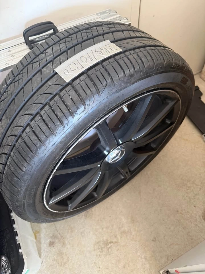 20" Genuine OEM Mercedes S63 AMG Forged Wheels & Tires - photo 2