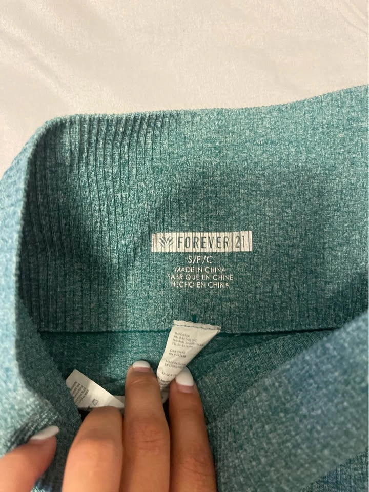 2 workout shorts - photo 3