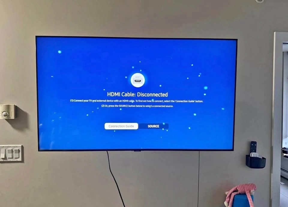 2 TVs + 2 SPEAKERS SET BUNDLE