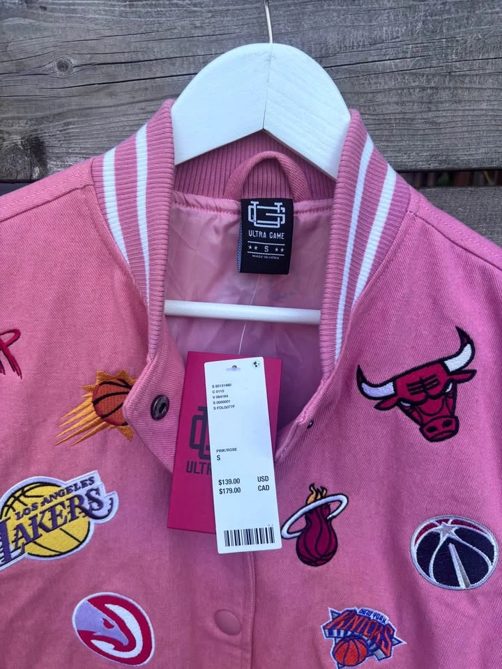 Ultra Game x Urban Outfitters NBA Pink Varsity Jacket Small - photo 2