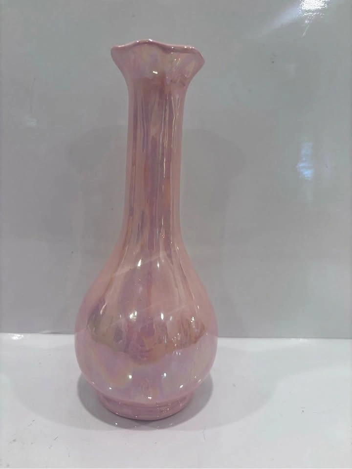 Vintage Pink Lustreware Ceramic Bud Vase – Iridescent Pearl Fini