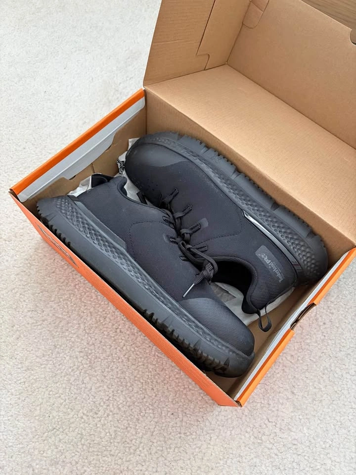 Timberland Pro CSA Approved Steeltoe shoes 7.5 (woman)