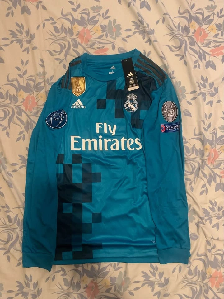 2017/18 Ronaldo Real Madrid Jersey - photo 2