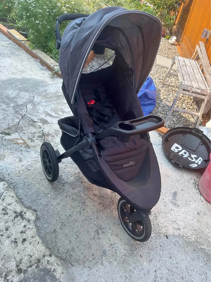 Evenflo stroller