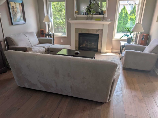 Natuzzi Sofa, Loveseat, Armchair and Ottoman set. - photo 4
