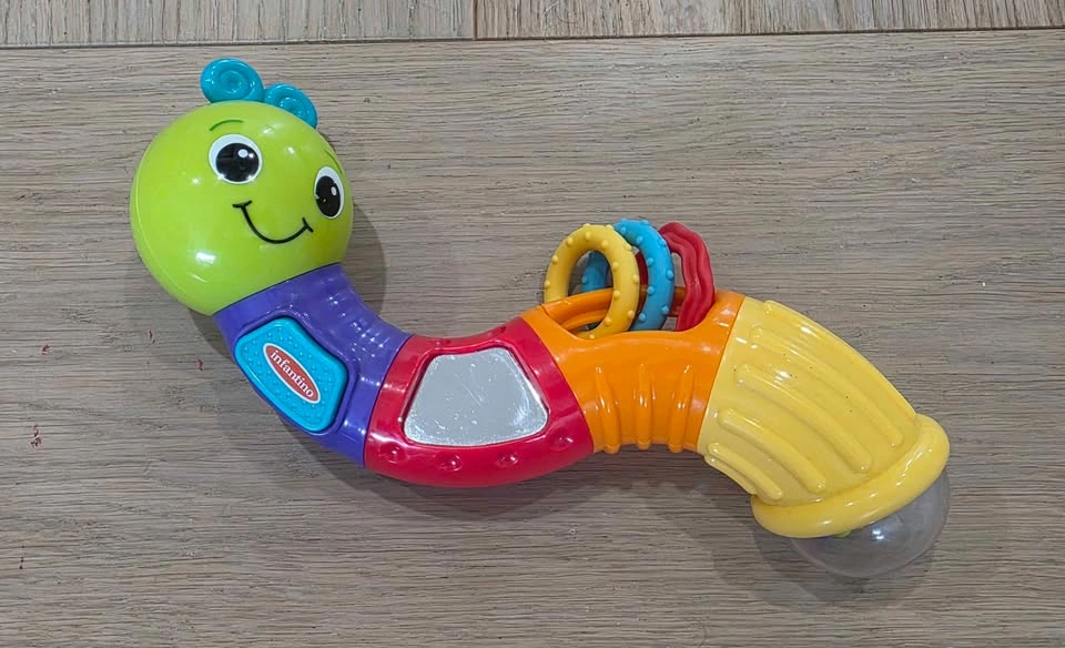 Infantino Twist & Play Caterpillar Rattle - photo 2