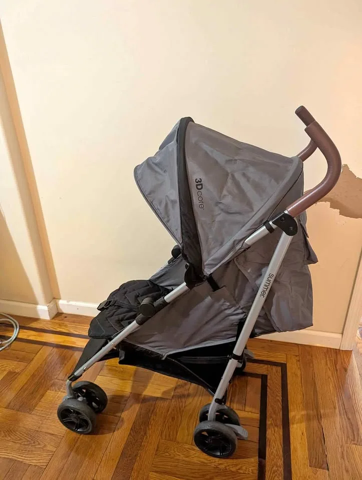 (moving sale) Summer Infant 3Dcore Umbrella Stroller thumbnail