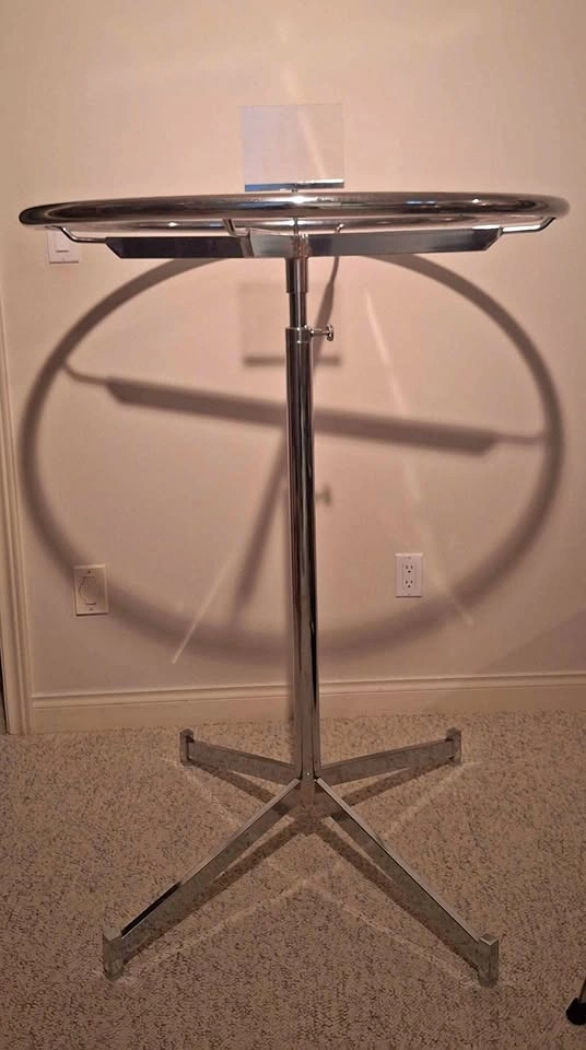 EDDIE'S Round Clothes/Accessories Rack