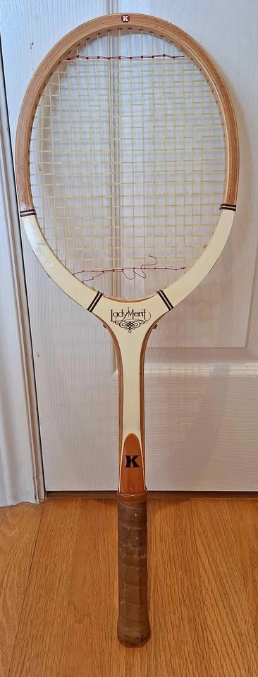 KAWASAKI Lady's Tennis Racket (with case)