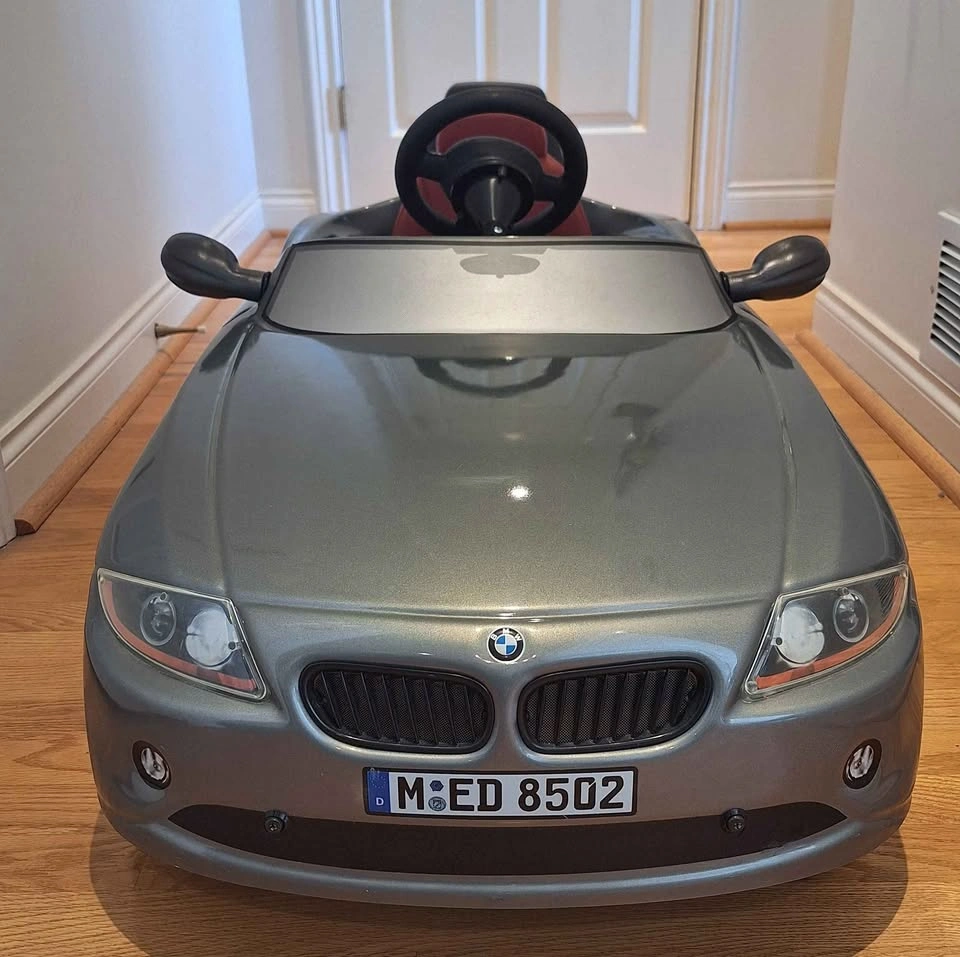 BMW Z4 Collectable Pedal Car - photo 2