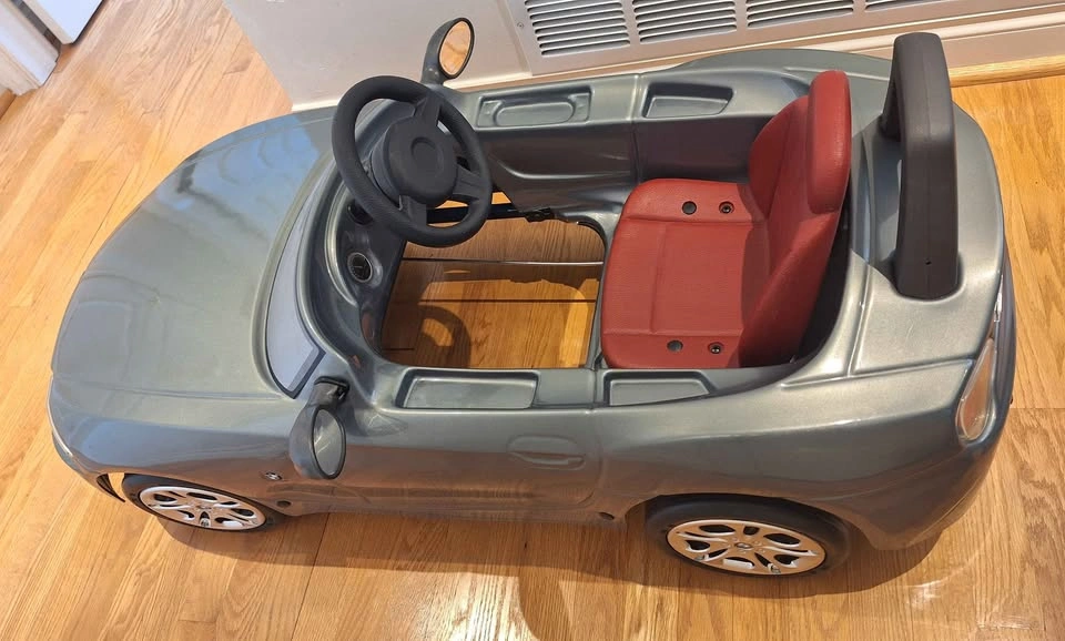 BMW Z4 Collectable Pedal Car - photo 5