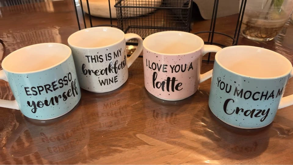 Set of 4 Coffee Mugs with Wire Storage Rack - photo 2