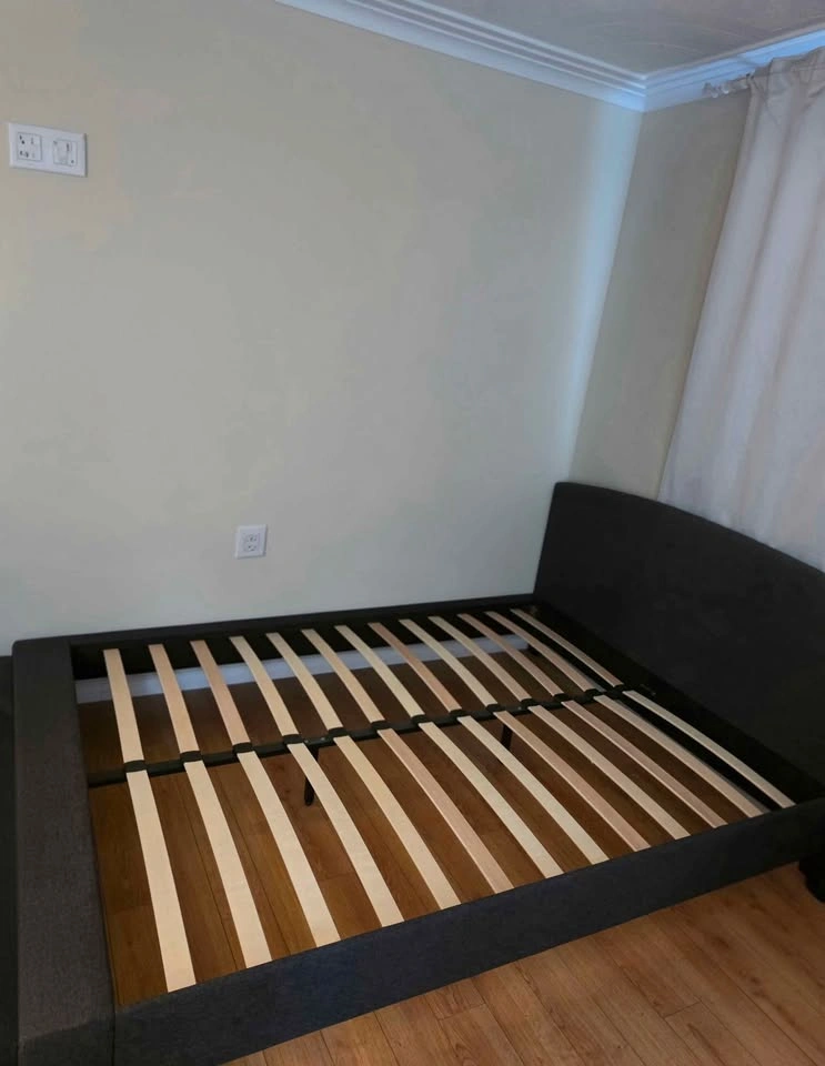 Upholstered Queen Platform Bed Frame and Mattress - photo 2
