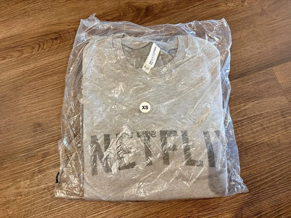 [Brand New] Netflix Crewneck Sweatshirt