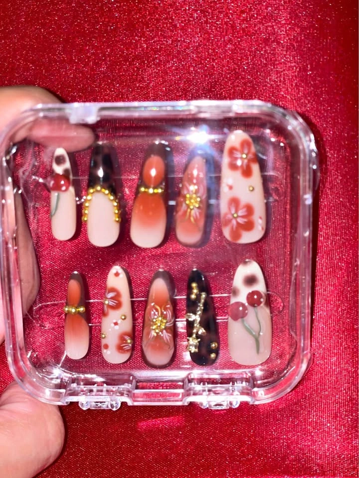 Nails