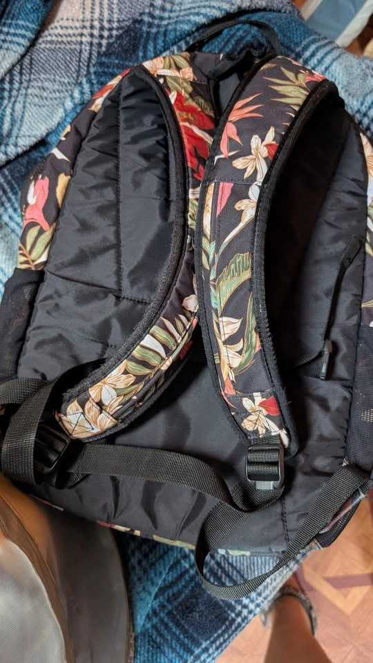 Dakine backpack - photo 2