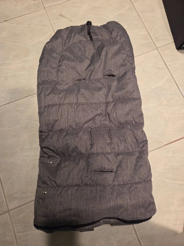 Peg Perego Vario Foot Muff Stroller Bunting Bag - photo 3