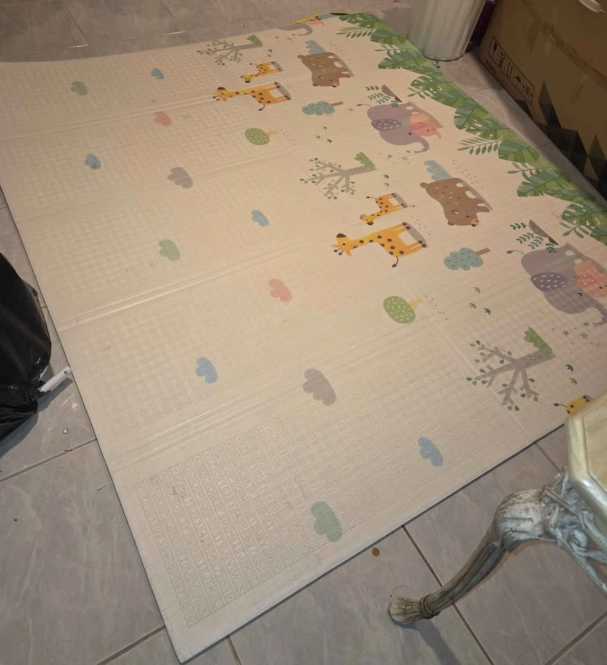Double sided playmat - photo 2
