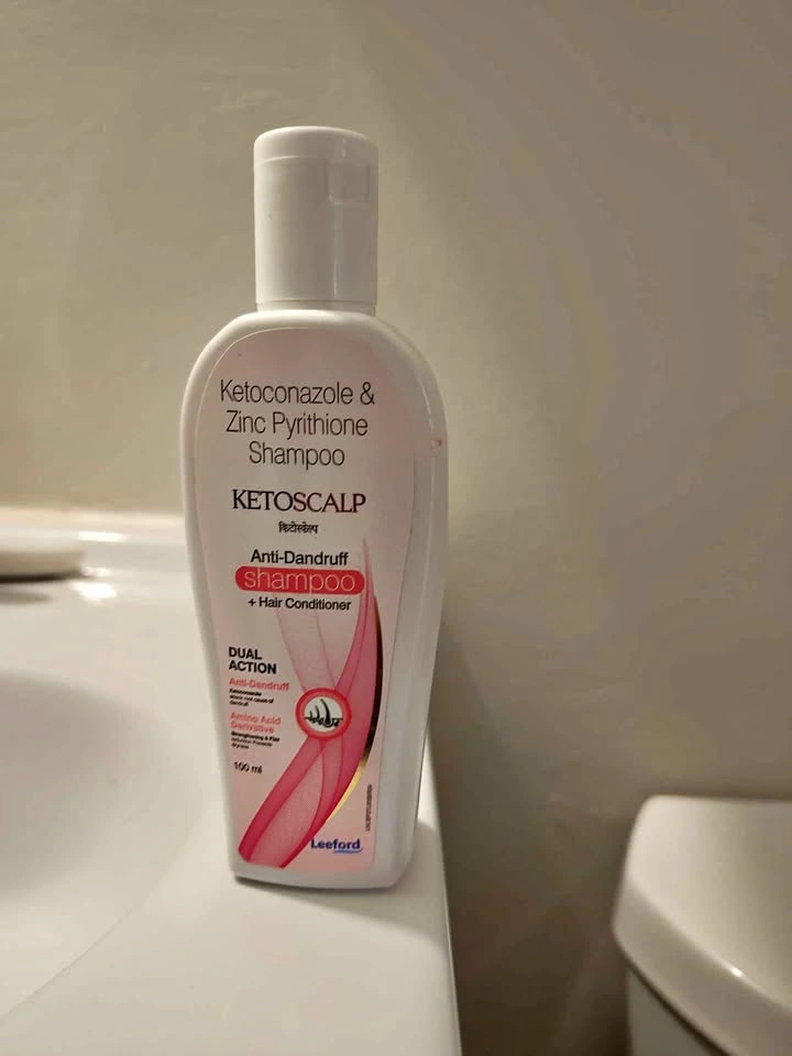 New Anti-dandruff Shampoo - Free with Purchase