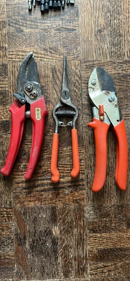 Set of 3 Gardening Pruning Shears and Snips