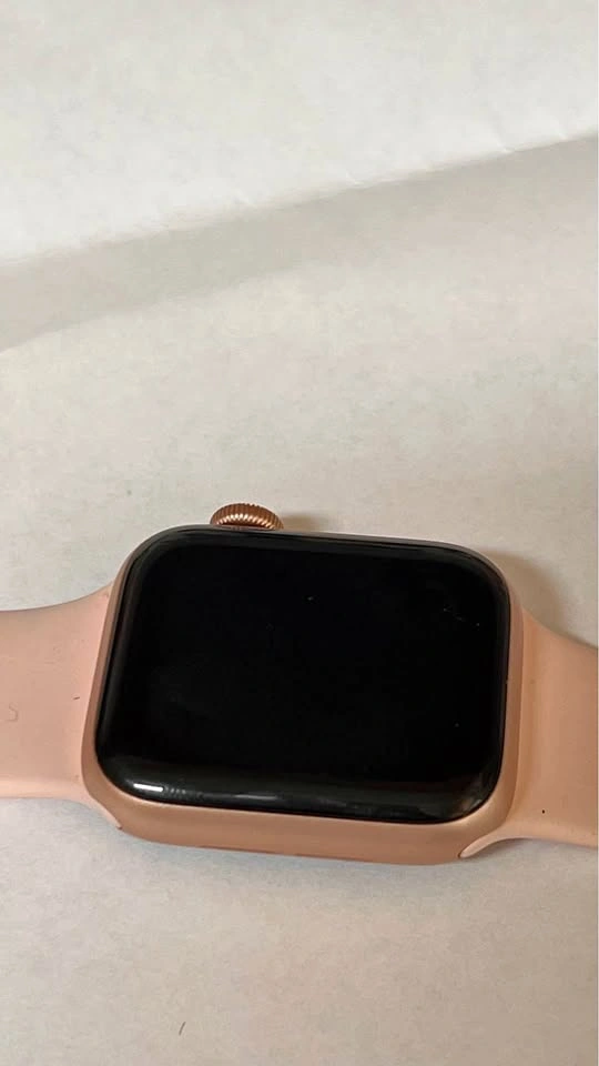 Apple Watch SE 40mm Rose Gold | Like New