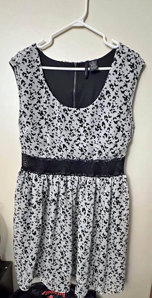 Fire Los Angeles Butterfly Print Lace Waist Dress