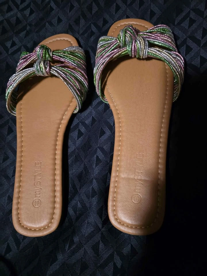 mySTYLE size 10 multicolored knotted slide sandals - photo 2