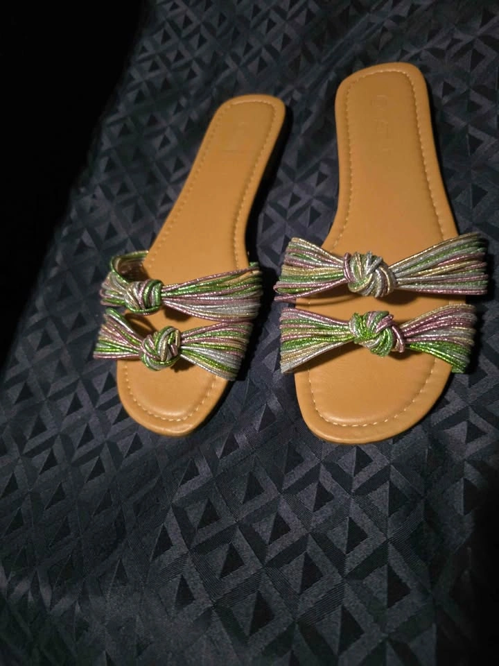 mySTYLE size 10 multicolored knotted slide sandals - photo 3
