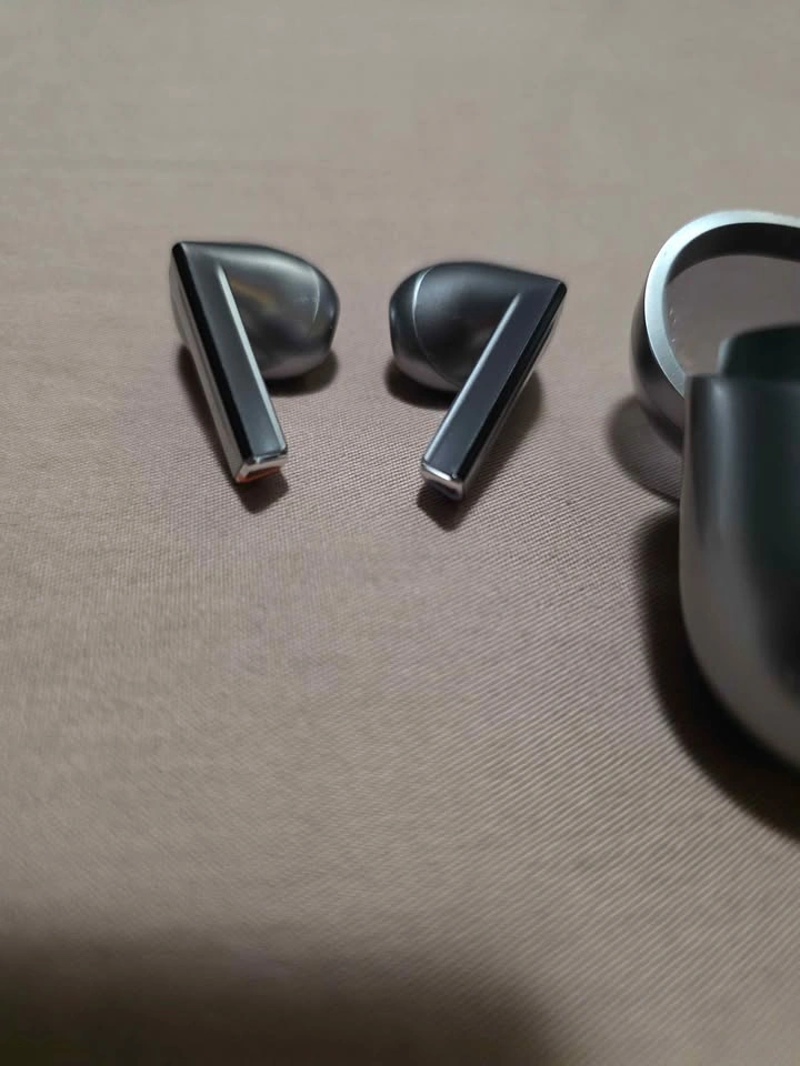 Samsung Galaxy Buds FE Wireless Earbuds - photo 2